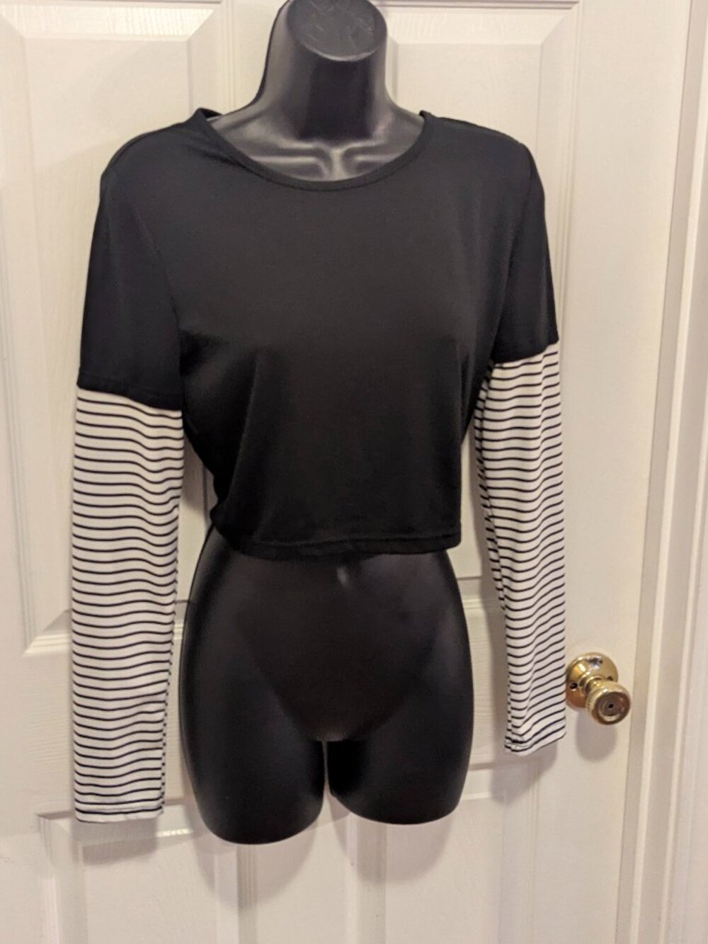 No brand black crop top with striped long sleeves- S